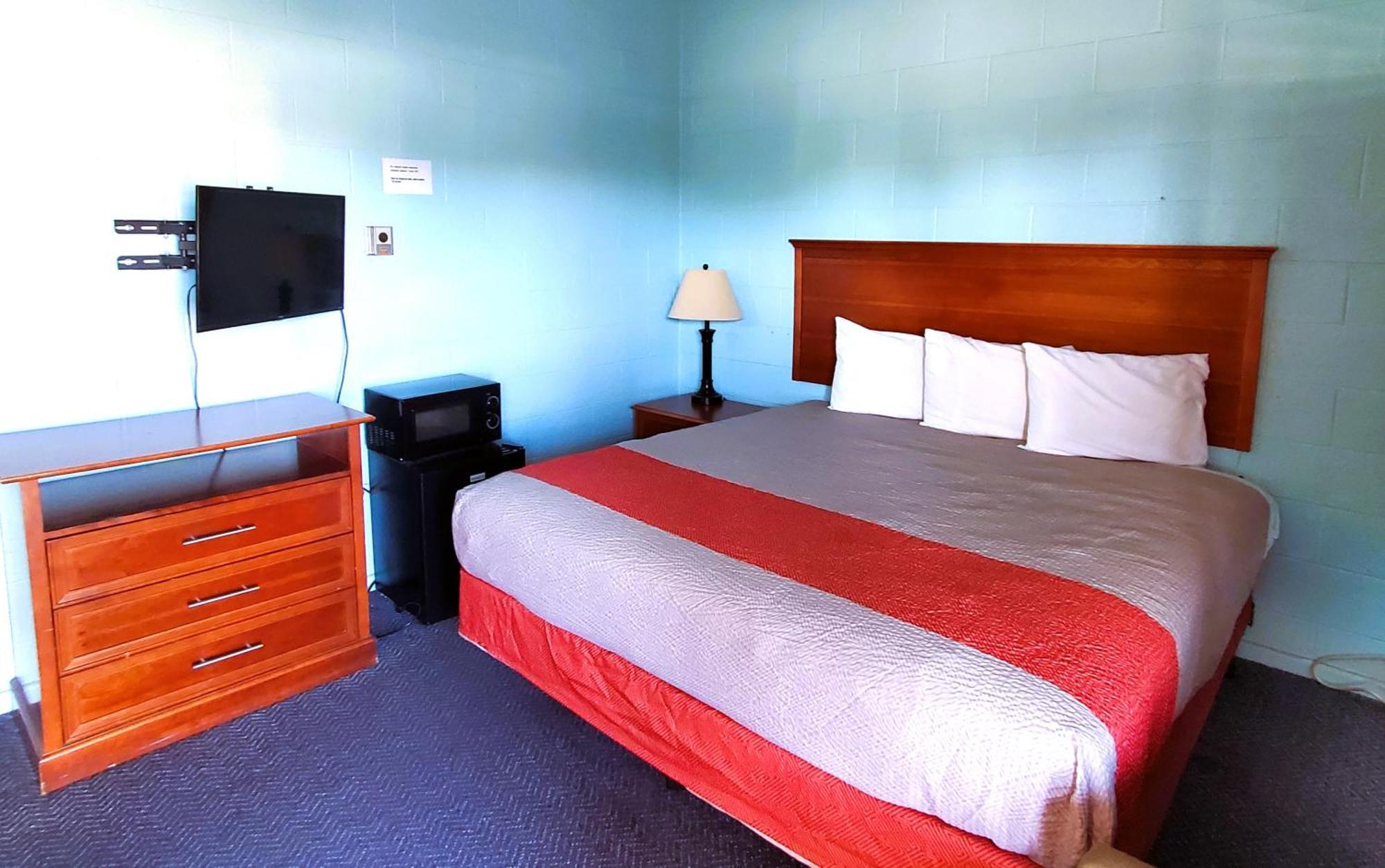 Holiday Host Motel & Rv Park Sonora Exterior photo